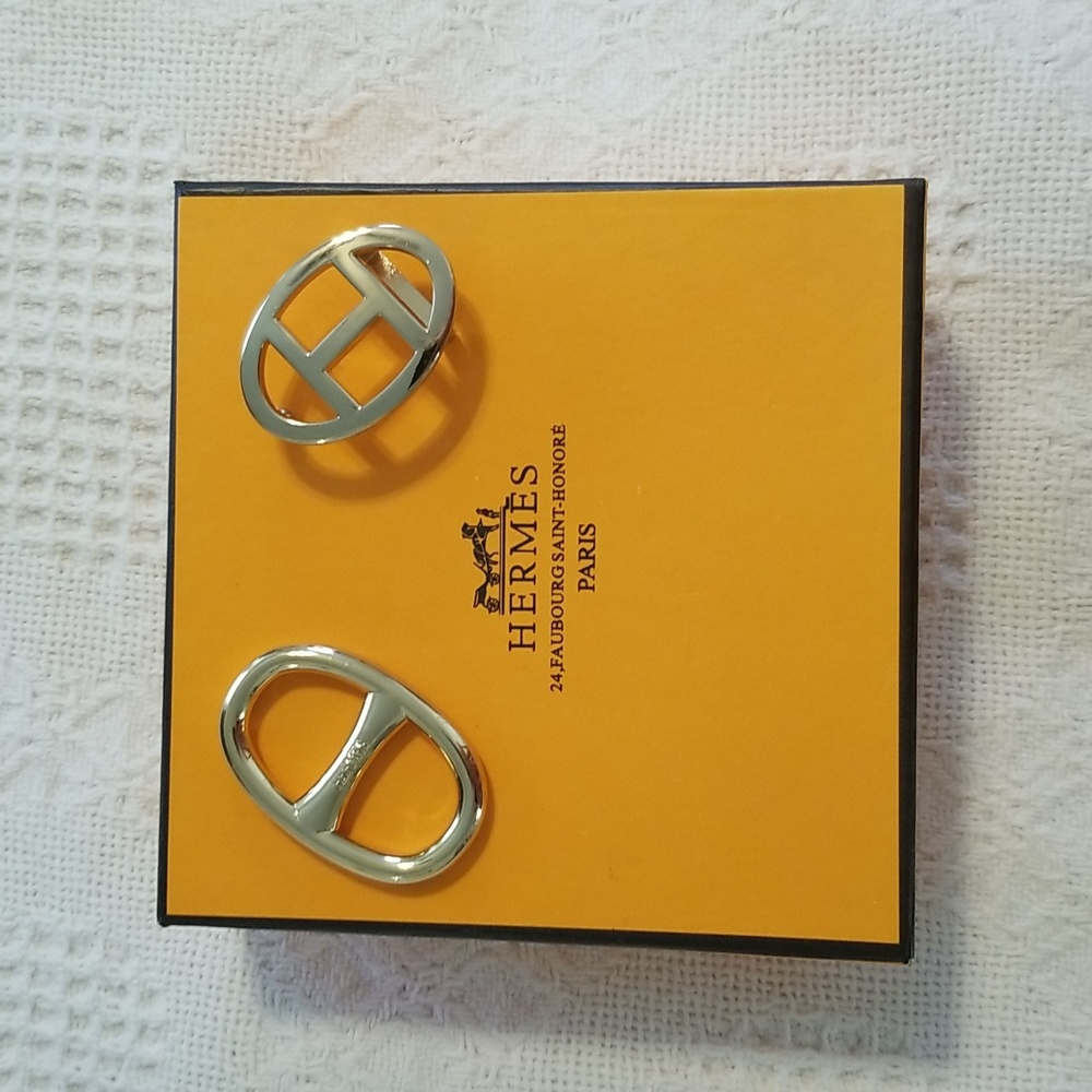 Pretty Fashion Accessory Lot